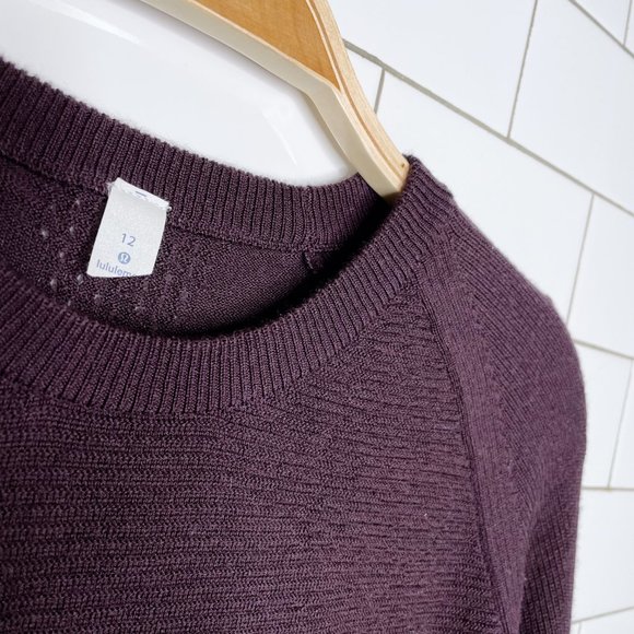 ⚡️SOLD⚡️ lululemon 2017 simply wool sweater - size 12 - Picture 5 of 10
